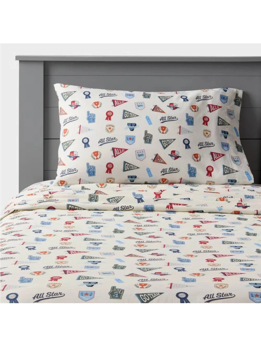 Pillowfort All Star Sports Kids’ Cotton Sheet Set – Queen Size